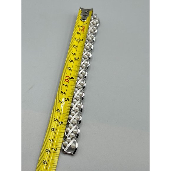 Signed Trifari Silver Tone and Faux Pearls Bracelet Long Textured Metal Links - Picture 7 of 7